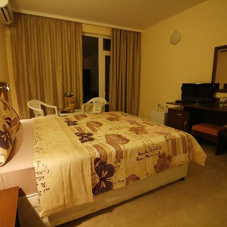 Hotel Marant Созополь Экстерьер фото