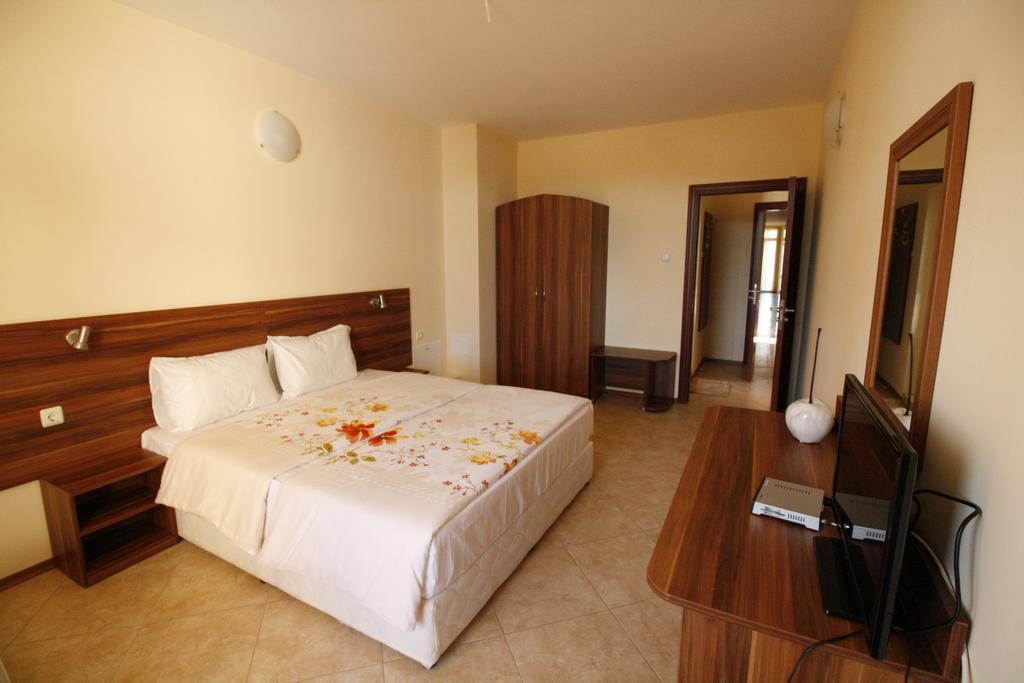 Hotel Marant Созополь Экстерьер фото