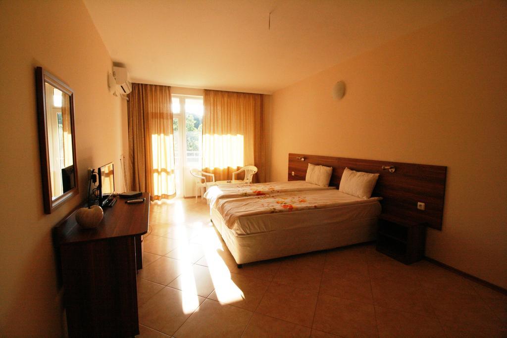 Hotel Marant Созополь Экстерьер фото